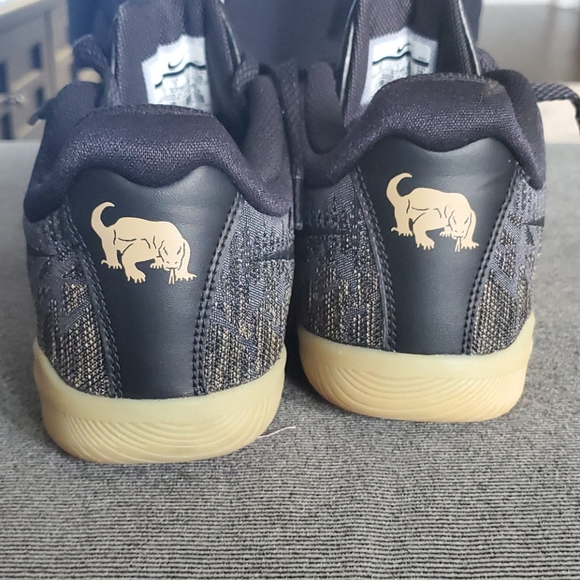 PRICE DROP! Kobe mamba focus sneakers - Picture 3 of 6